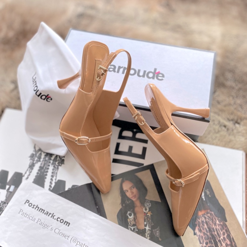 Larroudé Ines Pump In Patent Tan Leather